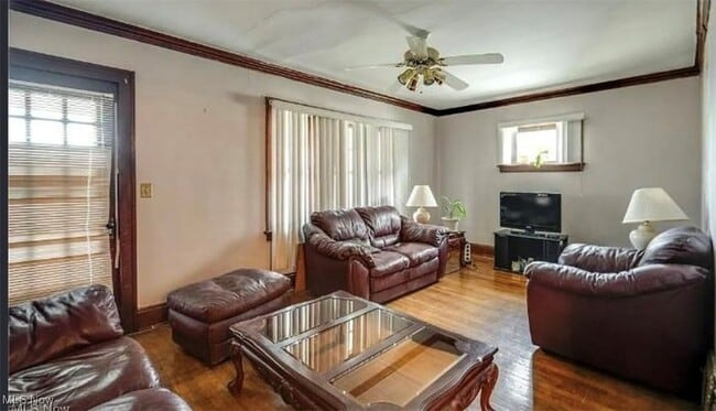 Building Photo - 14300 Darwin Ave