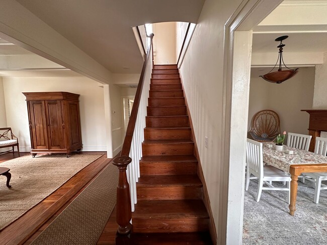 Building Photo - Historic Downtown Wilmington Furnished 3 B...