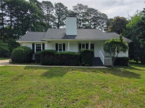 Building Photo - 102 Park Pl Dr