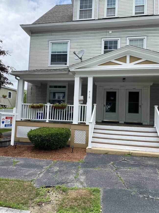 Foto del edificio - 418 E High St