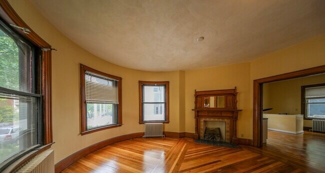Foto del edificio - 22 Grand View Ave