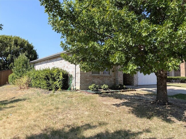 Foto del edificio - 1736 Carolina Ridge Way
