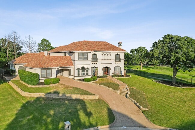 Foto del edificio - 1229 Strathmore Dr