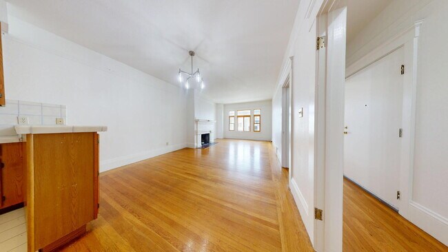 Foto del edificio - Outer Richmond | Spacious 3BR/2BA Flat