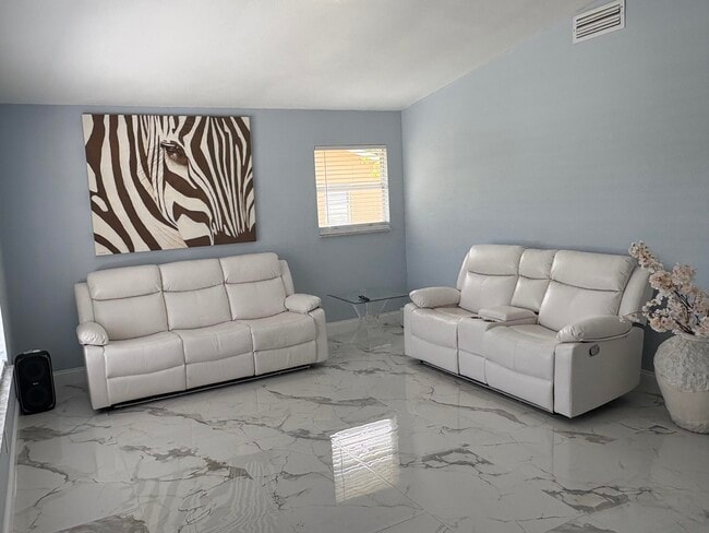 Foto del edificio - 3825 Patio Ct