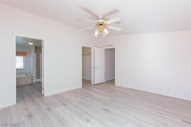 Foto del edificio - 3950 Effinger Rd