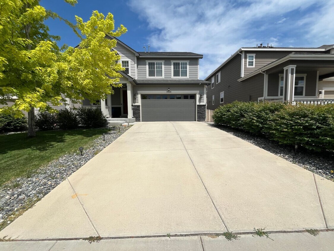 Foto principal - Beautiful Home in South Fort Collins