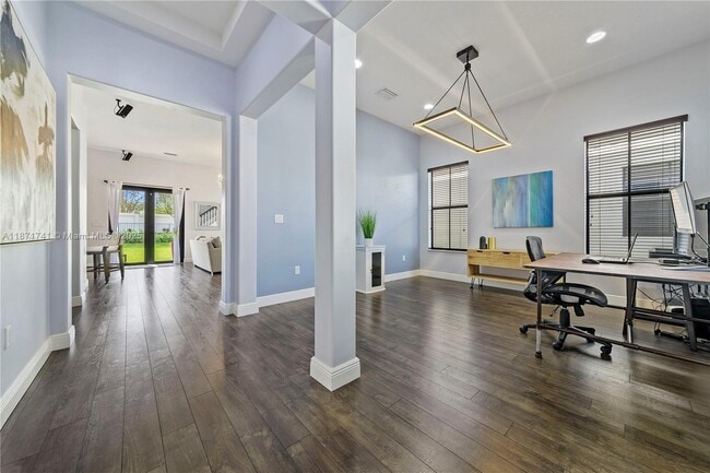 Building Photo - 8352 NW 26th Ct