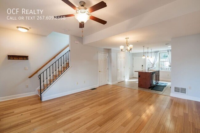 Building Photo - 4 Bed Point Breeze Townhome