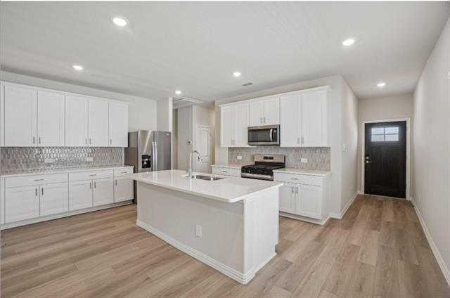 Foto del edificio - 705 Leavenworth Dr