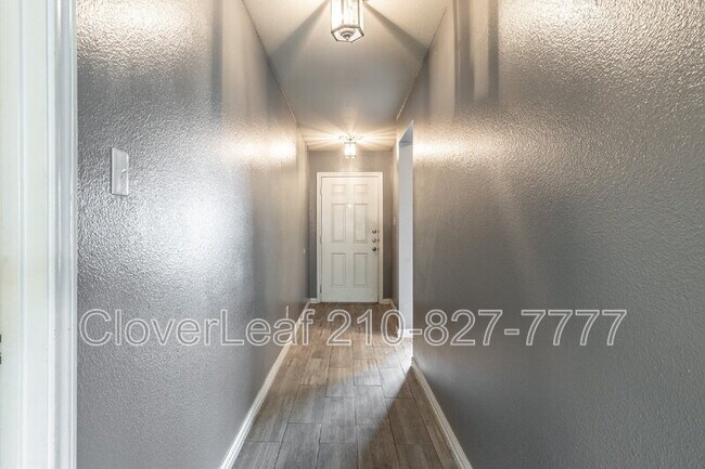 Foto del edificio - 229 Hereford St