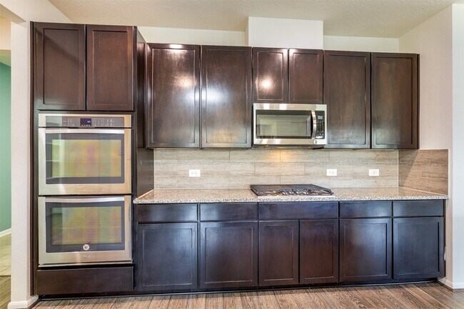 Foto del edificio - 15623 Hanover Breeze Ln