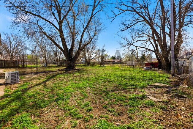 Foto del edificio - 941 W Hazel St