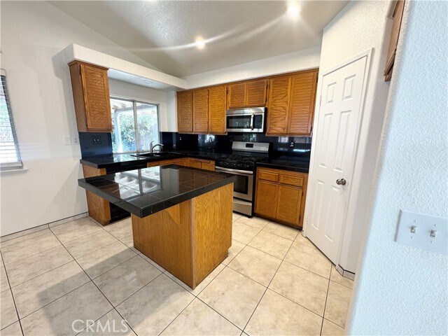 Foto del edificio - 1224 Marble Ct