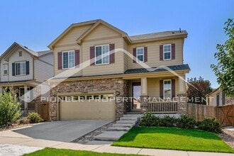 Building Photo - 25004 E Pinewood Pl