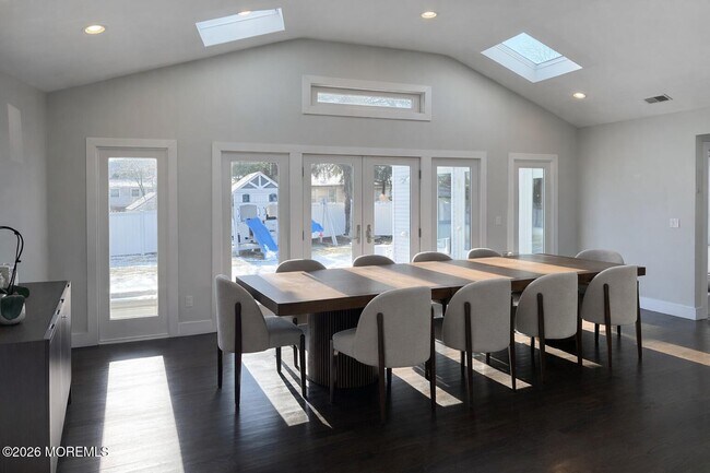 Foto del edificio - 11 Woodland Dr