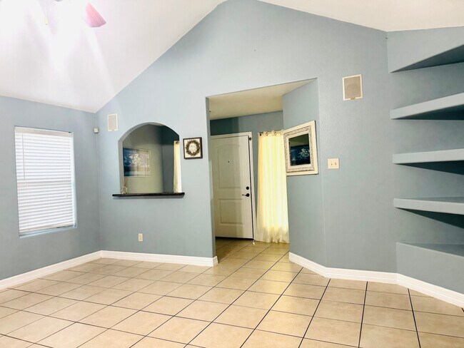 Foto del edificio - 18915 N Lyford Dr