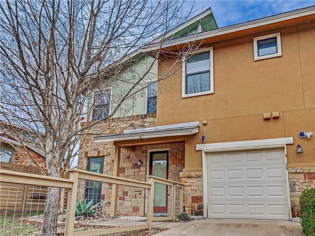 Foto principal - 4120 Valley View Rd