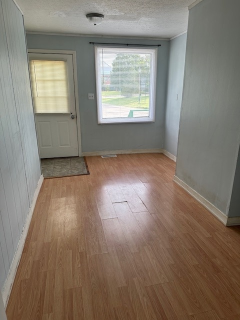 Building Photo - 335 W State St