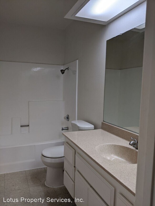 Foto del edificio - 2612-2616 Walnut Grove Ave