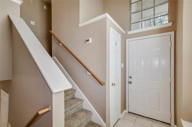 Foto del edificio - 51 Marble Rock Pl