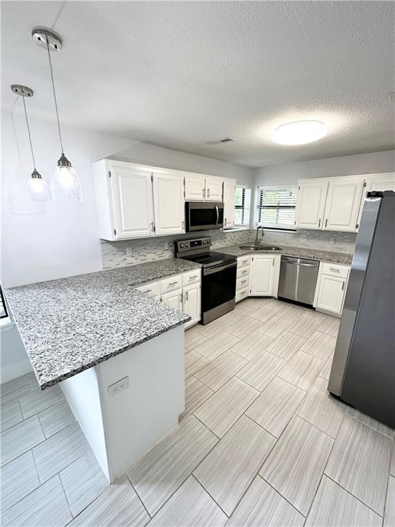 Building Photo - 3704 W Beechwood Dr