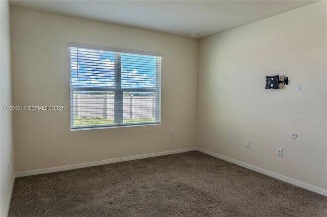 Foto del edificio - 2025 Doe Run Dr