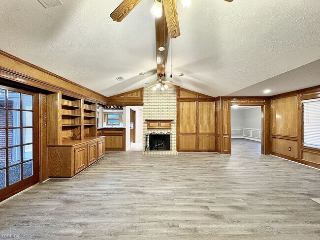 Foto del edificio - 3 br, 3.5 bath House - 4807 Country Club Vw