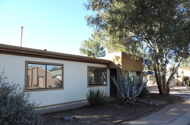 Foto del edificio - Desert Shadows Community