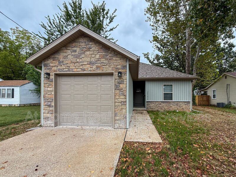 Foto principal - 2731 W Latoka St