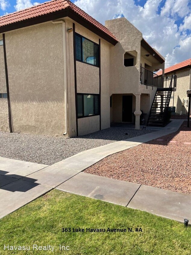 Primary Photo - 2 br, 2 bath House - 363 Lake Havasu Avenu...