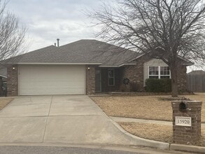 Building Photo - 15920 Korie Dr