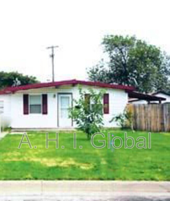 Building Photo - 4421 S Hayden St