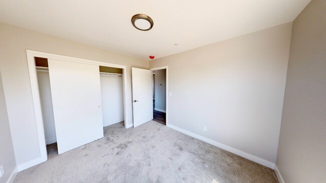 Foto del edificio - Gorgeous Modern Townhome, easy access to freeway & UCSC, downtown & beaches - OPEN HOUSE 12/6, 11...