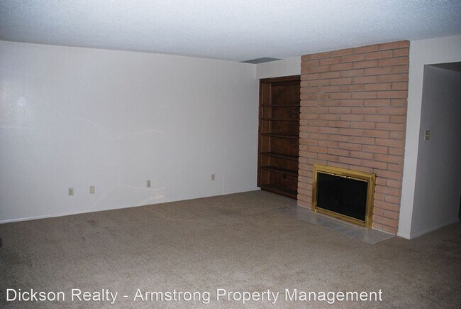 Building Photo - 2 br, 2.5 bath House - 1959 Villa Way S.