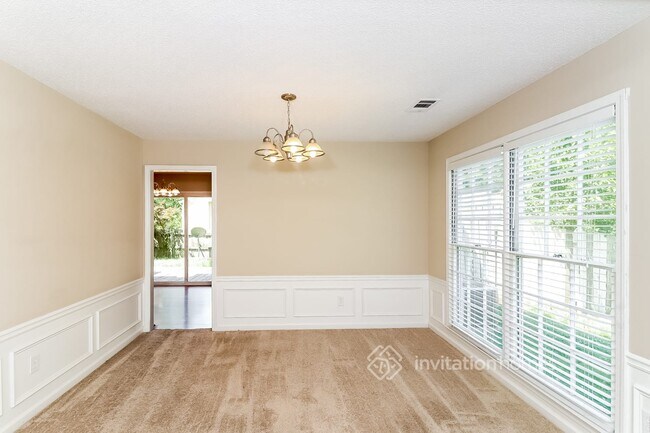 Foto del edificio - 1074 Wenham Ln
