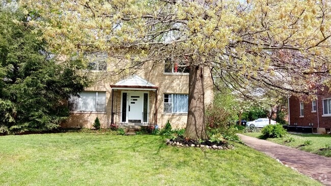 Building Photo - 319 Ridgedale Rd