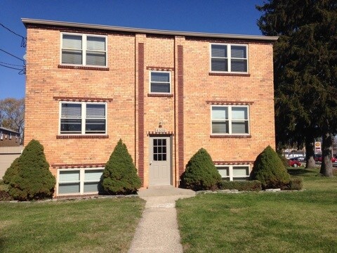 4322 Schenck #6 - 4322 Schenck Ave