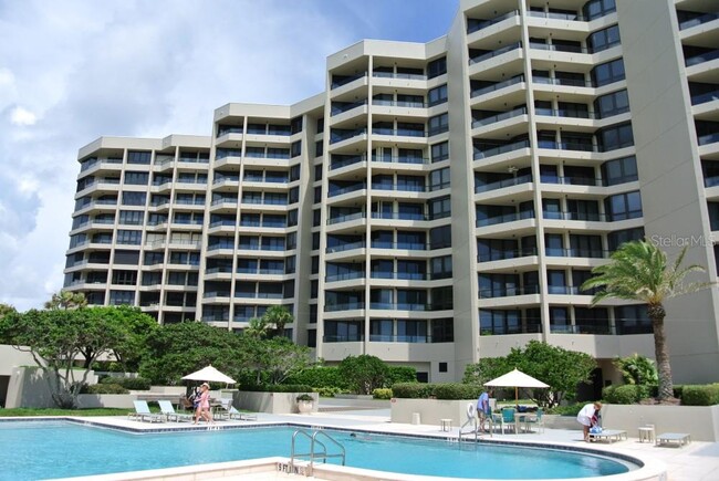 Foto del edificio - 1211 Gulf of Mexico Dr