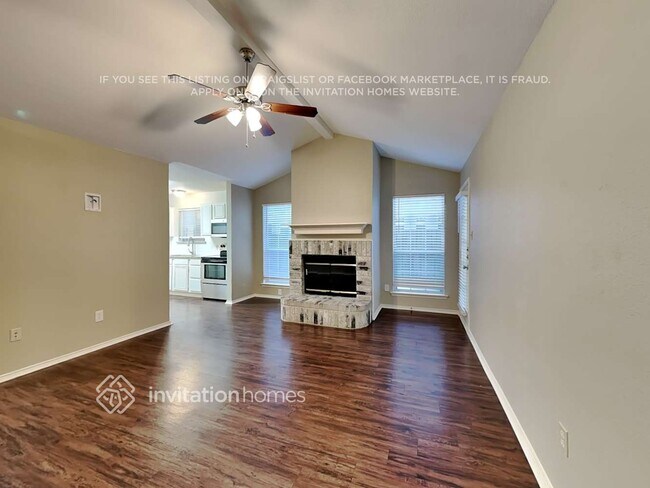 Building Photo - 214 Arabian Ln