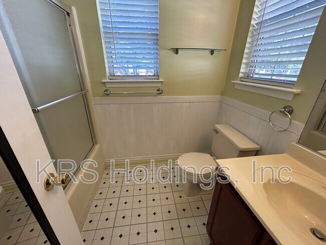 Foto del edificio - 284 Burnetts Way