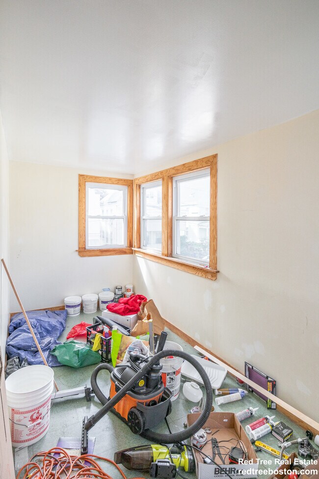 Foto del edificio - 110 Murdock St