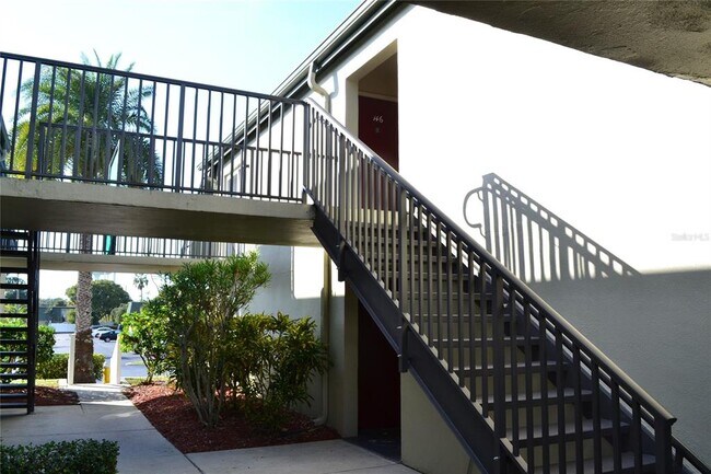 Building Photo - 1799 N Highland Ave