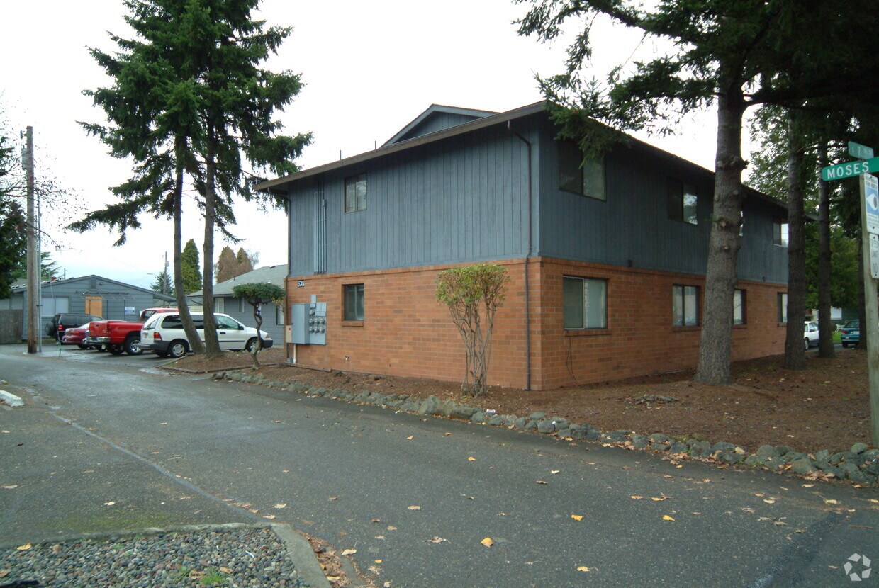 638 Moses Ln S, Renton, WA 98057 Apartments in Renton, WA