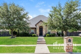 Building Photo - 529 Savannah Dr
