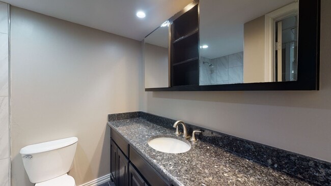 Building Photo - The Ashley at Bluffview Apartments