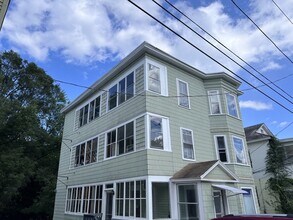 Building Photo - 71 Ash St