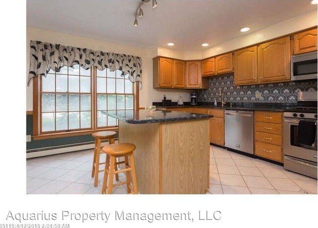 Foto del edificio - 9 Stoneridge Dr