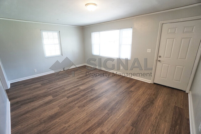 Foto del edificio - 928 25th St SW