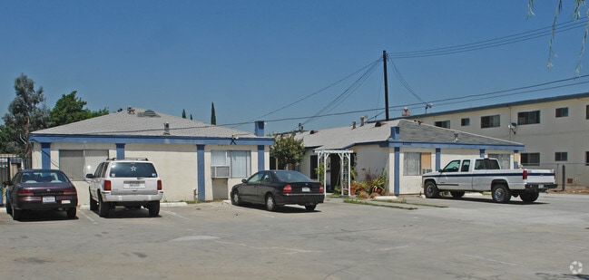 Building Photo - 4225 Tyler Ave